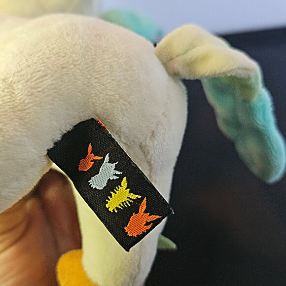 Leafeon Eevee Evolution Pokémon Plush ~ 8 Inches - Picture 4 of 7